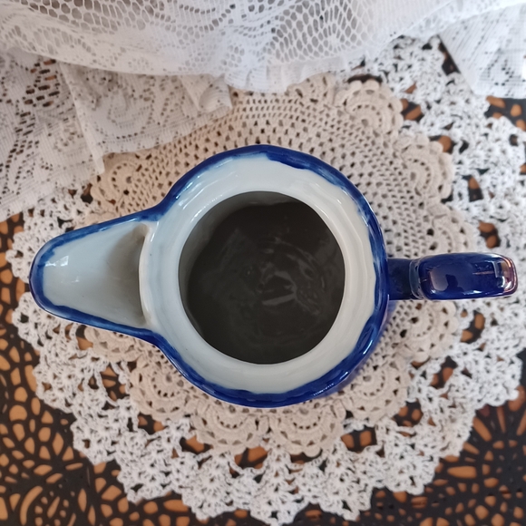 VINTAGE HAND-PAINTED PORCELAIN JAPANESE GEISHA GIRLS BLUE TEAPOT/PITCHER NO LID - Picture 10 of 14